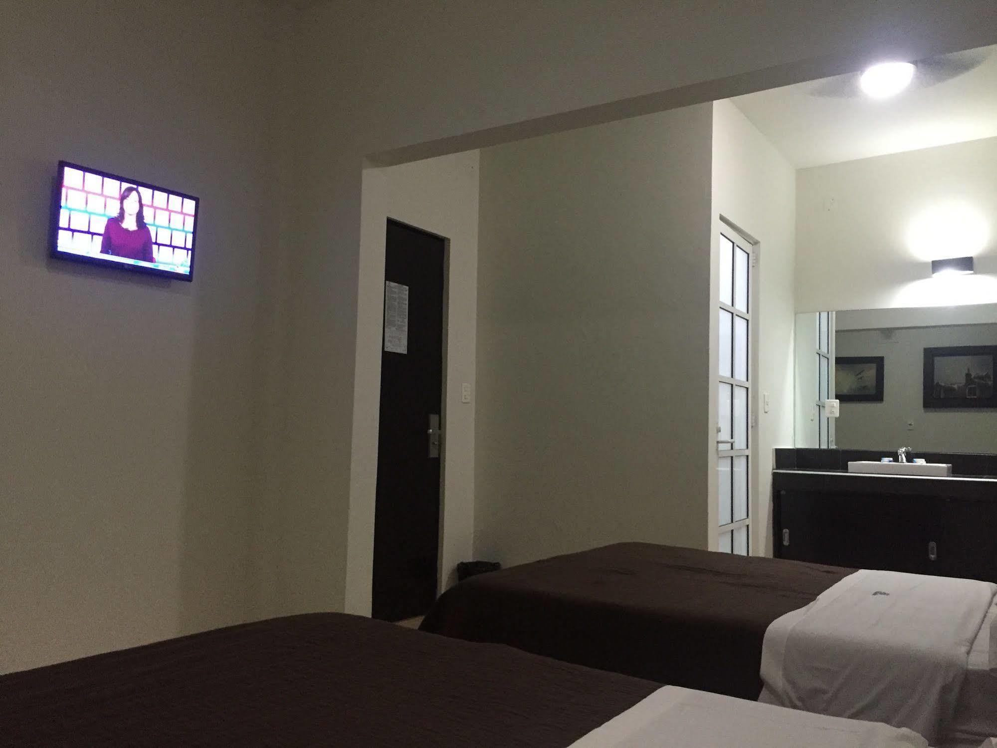 Ayenda La Selva Hotel เม็กซิโกซิตี้ ภายนอก รูปภาพ